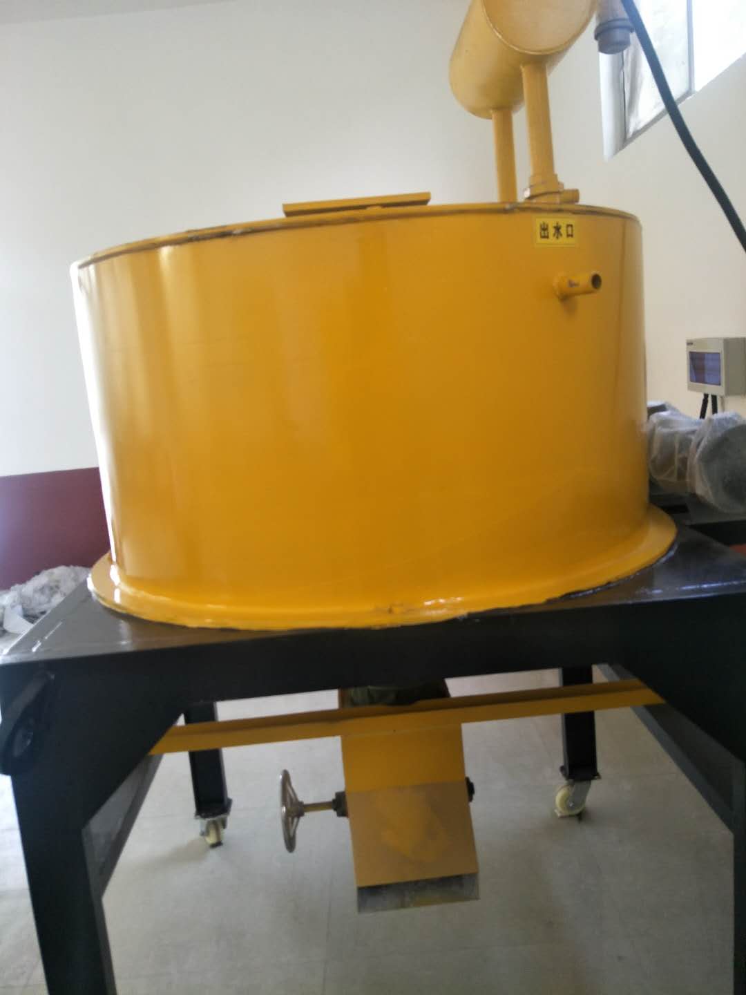 �DƬ���Q��ʯӢ�ۡ��Lʯ��늴ų��F�C
�c���Δ�(sh��)��2806��